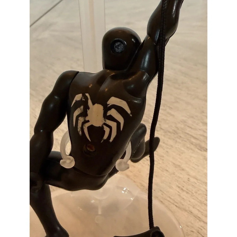 Spectacular Spiderman Venom Keychain Clip 2009 McDonald's Toy‎ Marvel Happy Meal